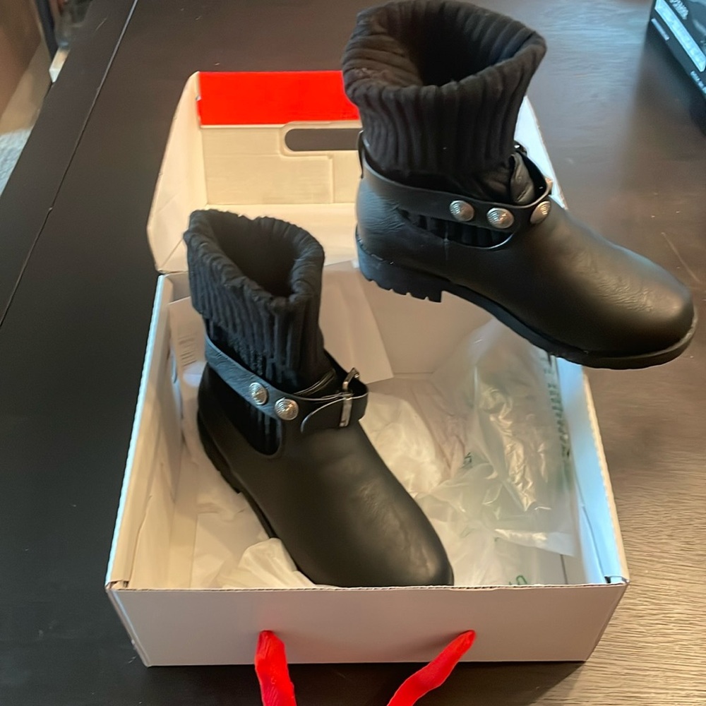 Girls Dream Pairs black moto boots